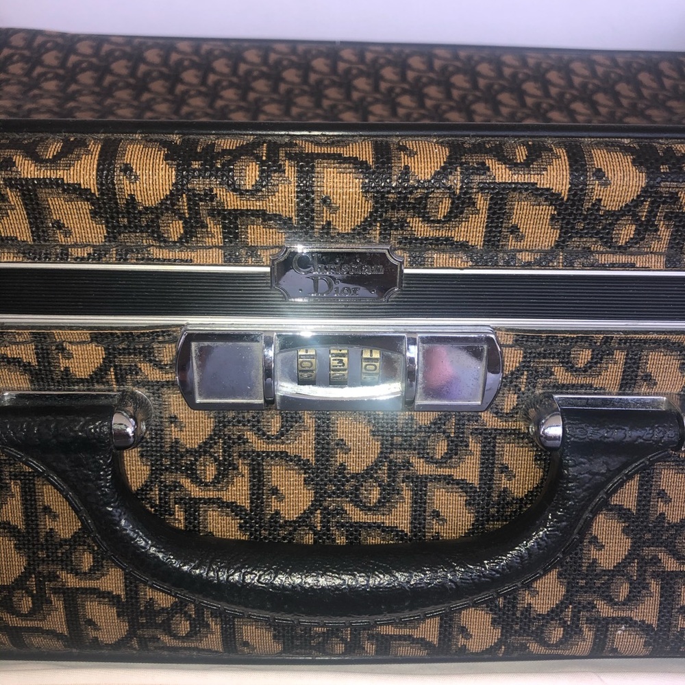 Vintage authentic Christian Dior suitcase - Picture 3 of 16